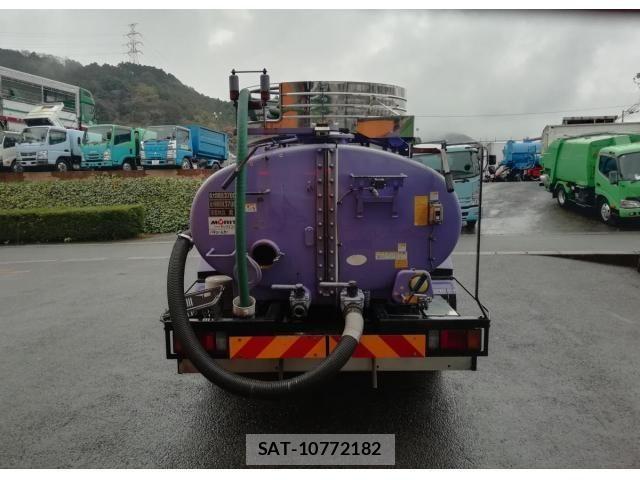 Isuzu ELF TRUCK 2013-03 6675814-12