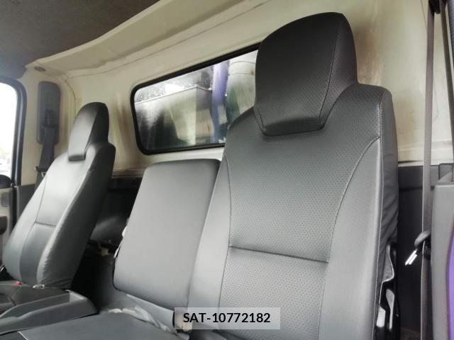 Isuzu ELF TRUCK 2013-03 6675814-22