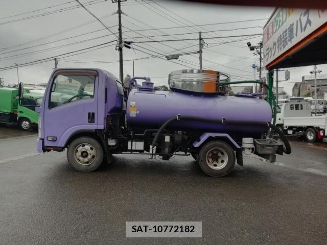 Isuzu ELF TRUCK 2013-03 6675814-6