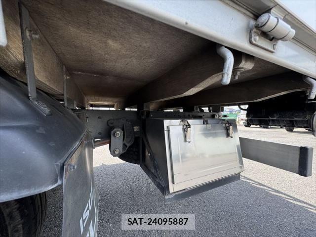 Isuzu ELF TRUCK 2008-03 6675838-22