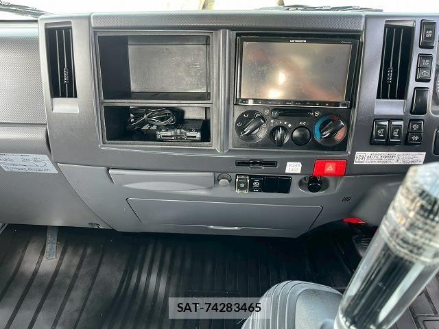 Isuzu ELF TRUCK 2012-03 6675840-26