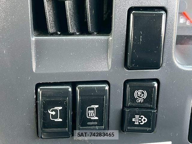 Isuzu ELF TRUCK 2012-03 6675840-27
