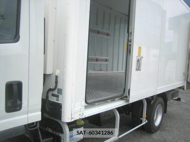 Isuzu ELF TRUCK 2018-12 6675821-10