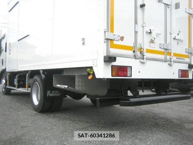 Isuzu ELF TRUCK 2018-12 6675821-16
