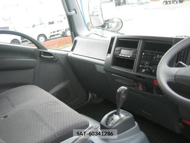 Isuzu ELF TRUCK 2018-12 6675821-27