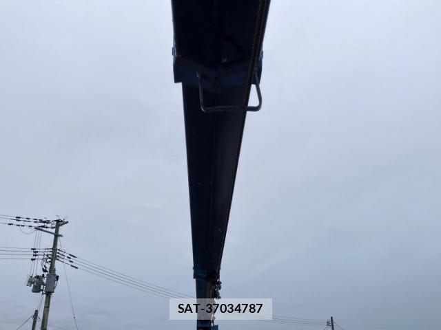 Isuzu ELF TRUCK 2003-04 6675830-11