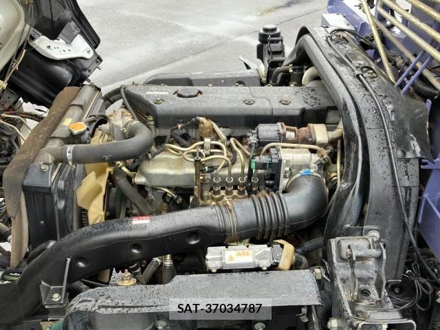 Isuzu ELF TRUCK 2003-04 6675830-16