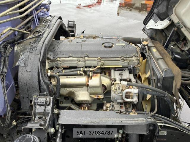 Isuzu ELF TRUCK 2003-04 6675830-17
