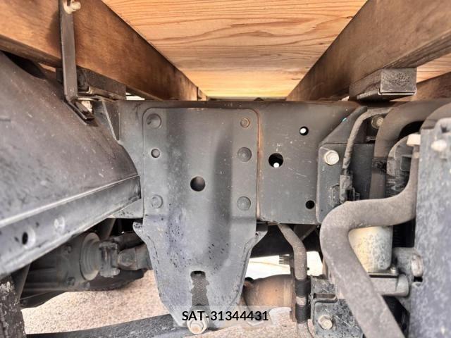 Isuzu ELF TRUCK 2020-02 6675839-23