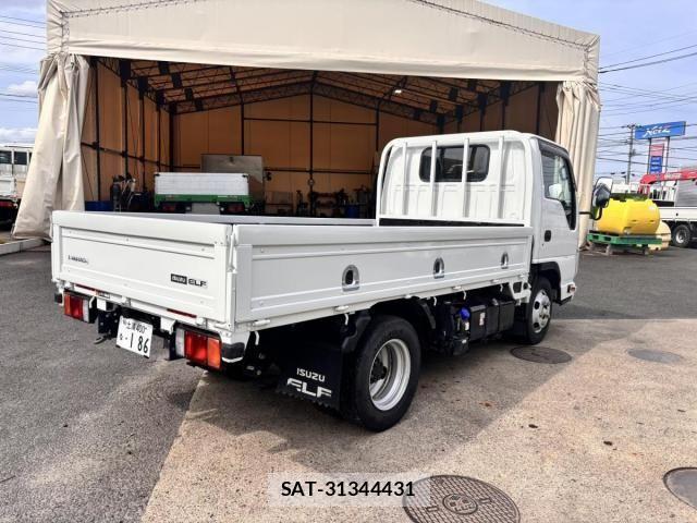 Isuzu ELF TRUCK 2020-02 6675839-4