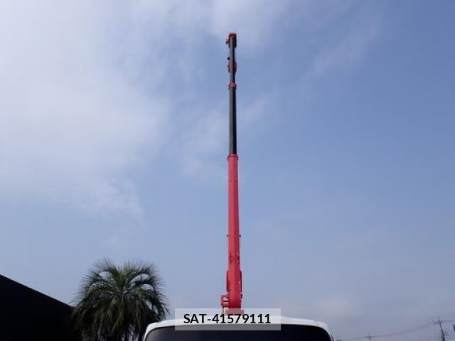 Isuzu ELF TRUCK 2016-08 6675811-10