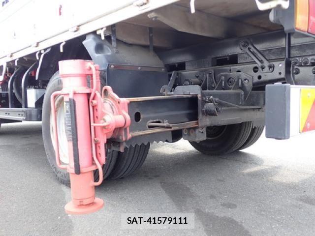 Isuzu ELF TRUCK 2016-08 6675811-25
