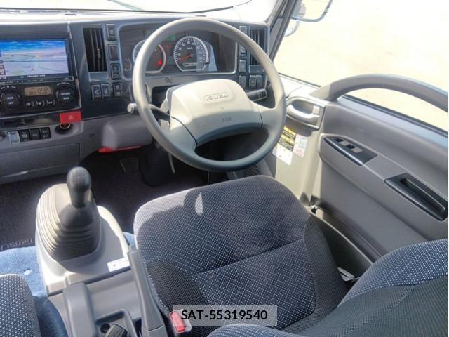 Isuzu ELF TRUCK 2018-03 6675810-24