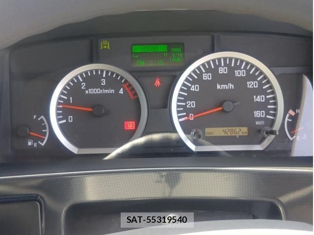Isuzu ELF TRUCK 2018-03 6675810-27