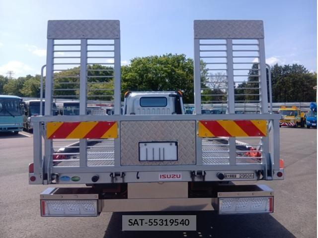Isuzu ELF TRUCK 2018-03 6675810-3