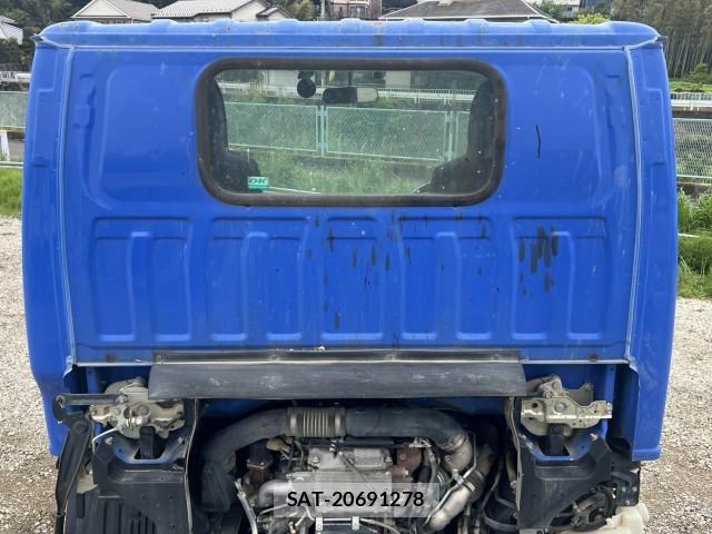 Isuzu ELF TRUCK 2018-03 6675832-15