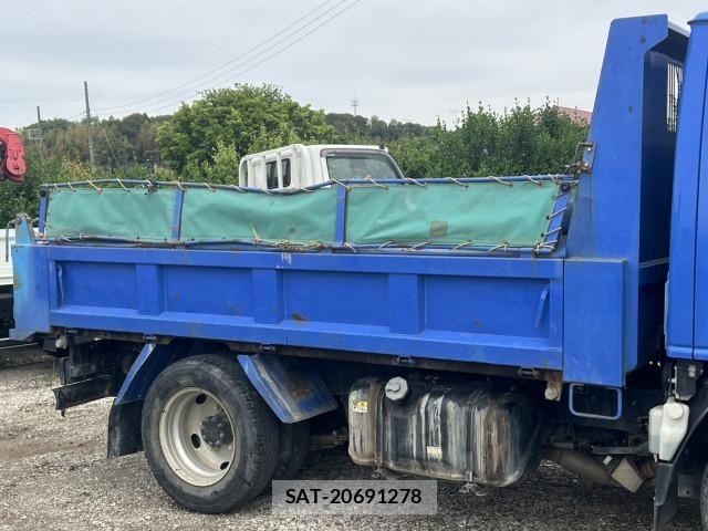 Isuzu ELF TRUCK 2018-03 6675832-5