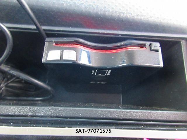 Isuzu ELF TRUCK 2020-01 6675812-16