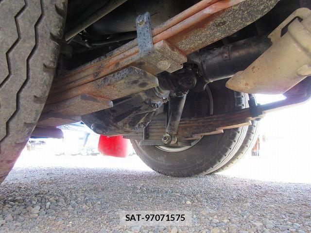 Isuzu ELF TRUCK 2020-01 6675812-23