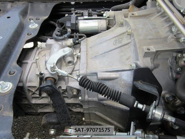 Isuzu ELF TRUCK 2020-01 6675812-24