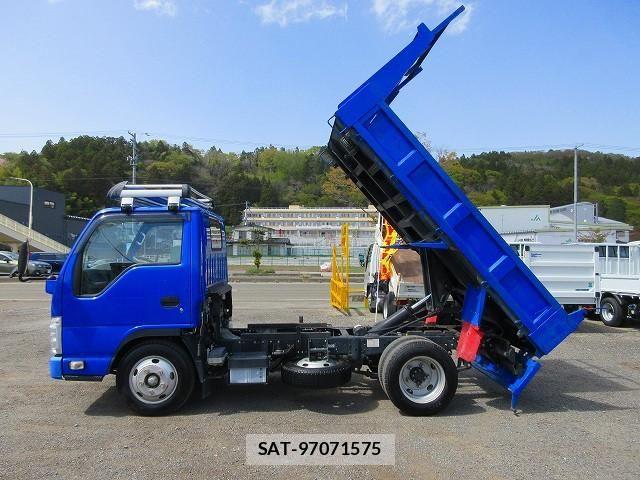 Isuzu ELF TRUCK 2020-01 6675812-26
