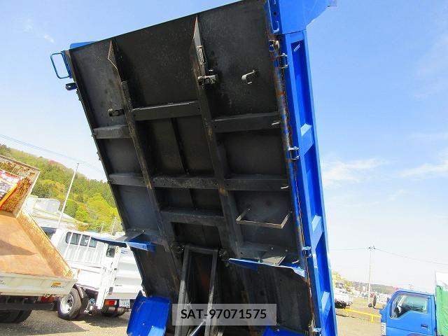 Isuzu ELF TRUCK 2020-01 6675812-27