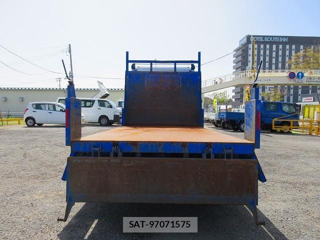 Isuzu ELF TRUCK 2020-01 6675812-8