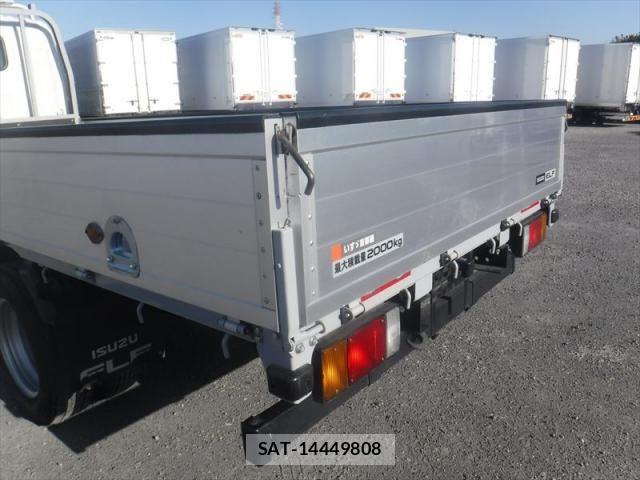 Isuzu ELF TRUCK 2021-02 6675817-12