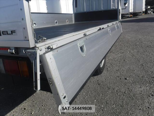 Isuzu ELF TRUCK 2021-02 6675817-25