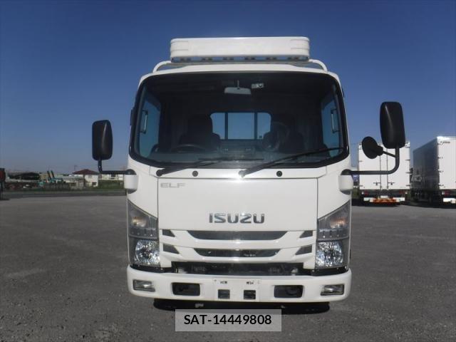 Isuzu ELF TRUCK 2021-02 6675817-2