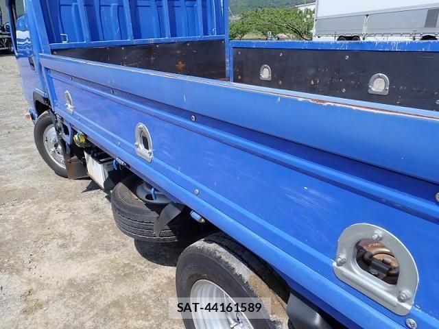 Isuzu ELF TRUCK 2018-12 6675842-23