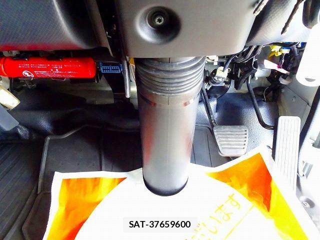 Isuzu ELF TRUCK 2022-03 6675807-15