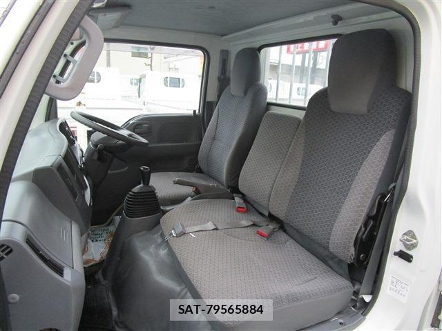 Isuzu ELF TRUCK 2019-11 6675822-14