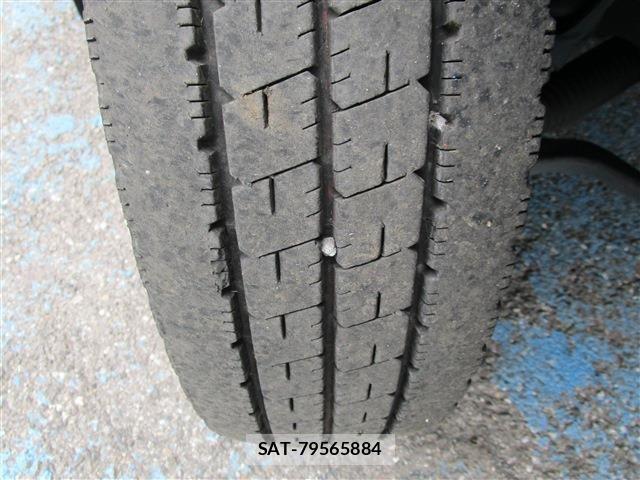 Isuzu ELF TRUCK 2019-11 6675822-17