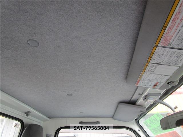 Isuzu ELF TRUCK 2019-11 6675822-23