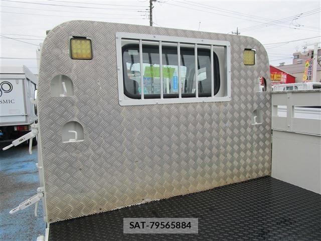 Isuzu ELF TRUCK 2019-11 6675822-7