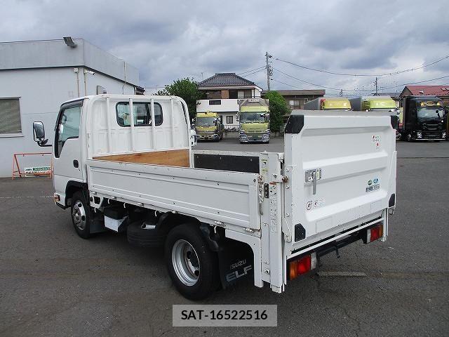 Isuzu ELF TRUCK 2020-03 6675820-2