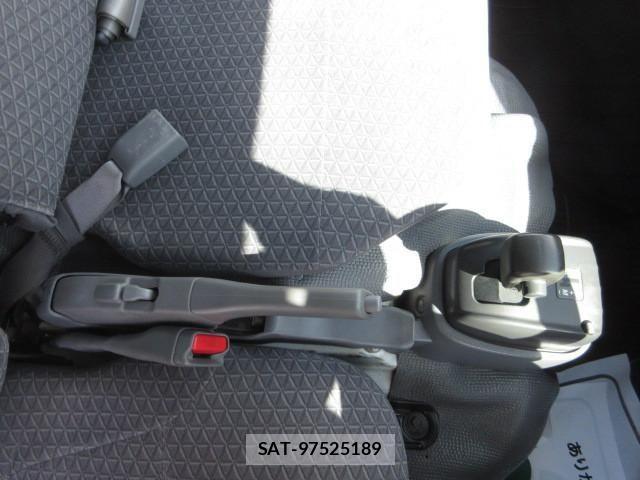 Isuzu ELF TRUCK 2019-02 6675816-11