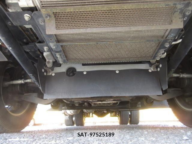 Isuzu ELF TRUCK 2019-02 6675816-22