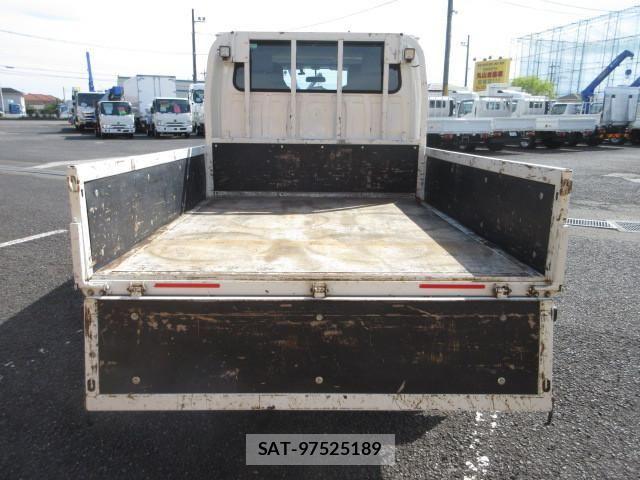 Isuzu ELF TRUCK 2019-02 6675816-7