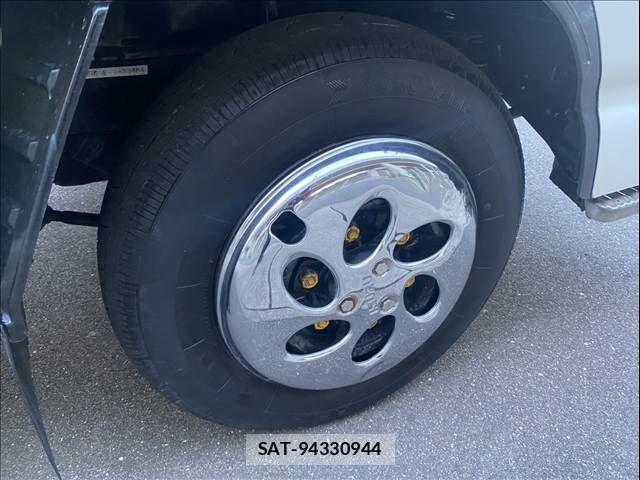 Isuzu ELF TRUCK 1998-02 6682648-28