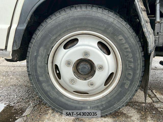 Isuzu ELF TRUCK 1993-03 6682647-13