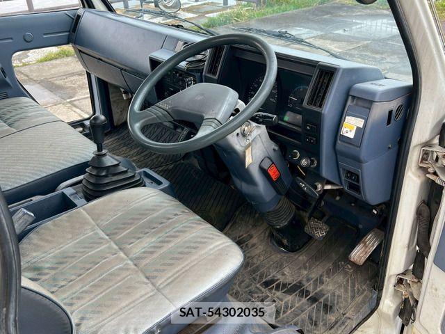 Isuzu ELF TRUCK 1993-03 6682647-15