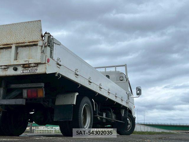 Isuzu ELF TRUCK 1993-03 6682647-8