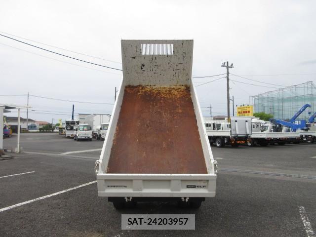 Isuzu ELF TRUCK 2019-11 6691009-10