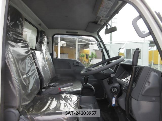 Isuzu ELF TRUCK 2019-11 6691009-15