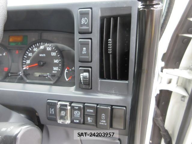 Isuzu ELF TRUCK 2019-11 6691009-18