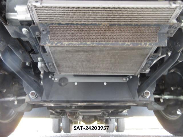 Isuzu ELF TRUCK 2019-11 6691009-27