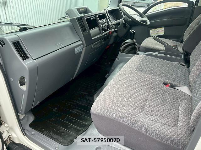 Isuzu ELF TRUCK 2020-02 6691007-21