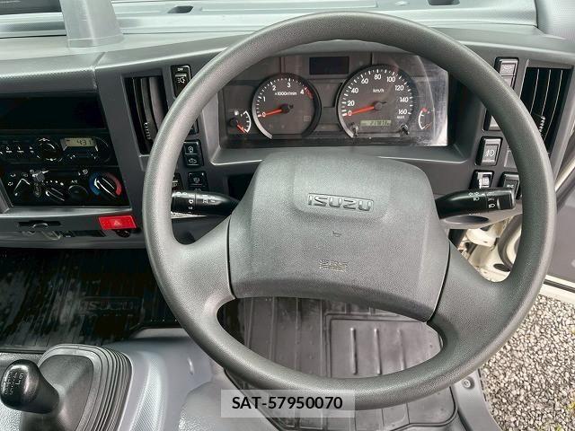 Isuzu ELF TRUCK 2020-02 6691007-24